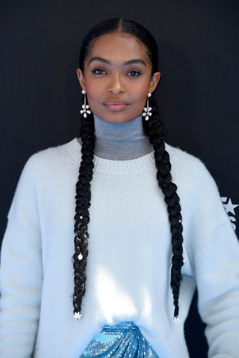 The Best Braided Hairstyle Ideas to Try Right Now Celebrity Braids, Hairstyles 15, Two Braid Hairstyles, Pigtail Braids, Cool Braid Hairstyles, Natural Hair Styles Easy, Celebrity Hair Stylist, Penteado Cabelo Curto, Braided Hairstyles Tutorials