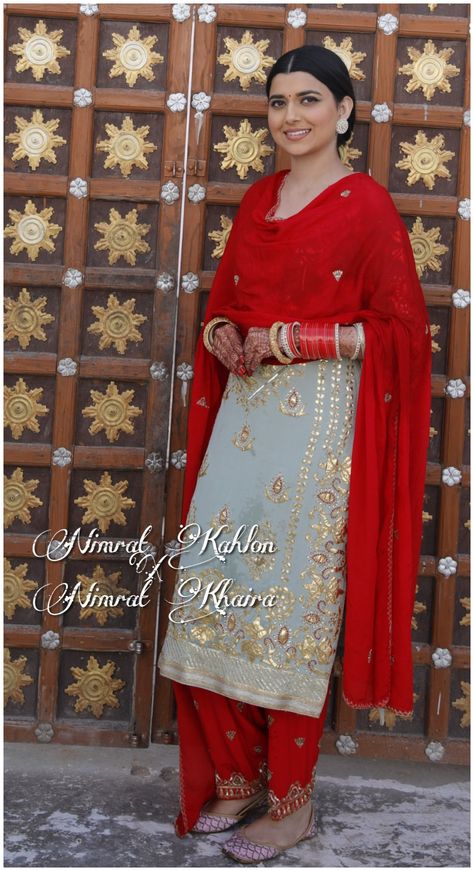 Nimrat Khaira Gota Patti Suit Nimrat Khera, Yukta Mookhey, Nimrat Khaira Suits, Tarsem Jassar, Punjabi Wedding Suit, Bridal Suits Punjabi, Designer Suits For Wedding, Simple Indian Suits, Boutique Suit