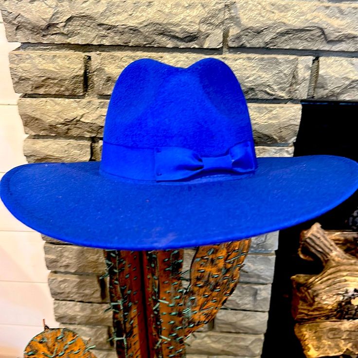 Blue Hat One Size Classic Blue Brimmed Felt Hat, Blue Classic Felt Hat With Short Brim, Classic Blue Felt Hat With Short Brim, Blue Adjustable Felt Hat With Short Brim, Blue Spring Felt Hat With Curved Brim, Classic Blue Hats With Curved Brim, Classic Blue Hat With Curved Brim, Adjustable Blue Fedora For Spring, Classic Blue Wide Brim Felt Hat