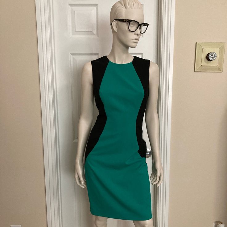 Nwt Calvin Klein Sheath Dress. Kelly Green/Blk Size 4. Sexy But Classy And Very Flattering To Any Body Types. Chic Fitted Calvin Klein Bodycon Dress, Chic Stretch Calvin Klein Bodycon Dress, Chic Calvin Klein Stretch Bodycon Dress, Calvin Klein Fitted Midi Dress For Date Night, Fitted Calvin Klein Midi Dress For Date Night, Fitted Calvin Klein Dress For Night Out, Elegant Green Calvin Klein Midi Dress, Calvin Klein Fitted Summer Bodycon Dress, Fitted Calvin Klein Bodycon Dress For Summer