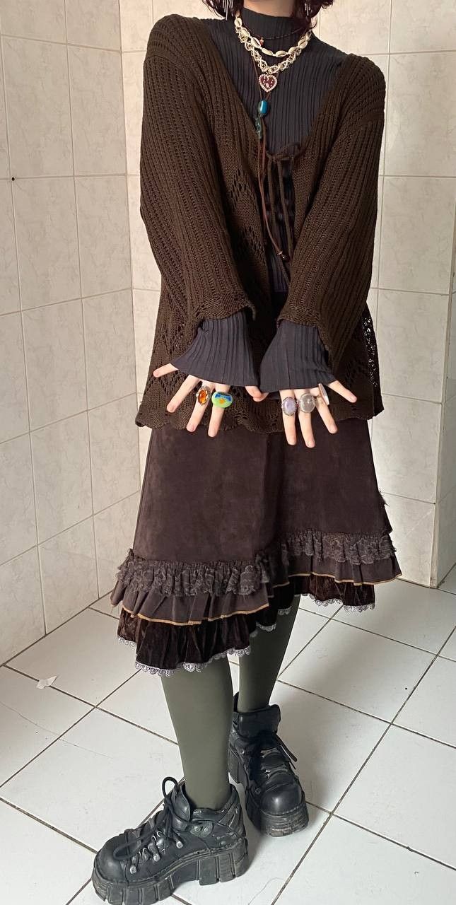 thrifting,witchcore, fairycore, hippie, boho, earth core, naturecore, green top, velvet trousers, nails, burgundy, vintage, grunge, aesthetic, style, ootd, outfit, jewelry, women fashion, male fashion, alternative style, outfits, outfit,  inspo, ideas, alternative, aesthetic, adventurecore, apocalypsecore, vibe, teen, teenager, university outfit, converse, atmosphere, fit, scene, secondhand, brown, green, grey, rings, crystals, magical, Ren fair, Renaissance fair, blouse, antique grunge Masc Outfit With Skirt, Grunge Woman Outfits, Grunge Brown Outfit, Fairy Aesthetic Outfits Grunge, Midwestern Gothic Aesthetic Fashion, Whole Outfit Ideas, Orphan Outfit Ideas, Wizard Core Aesthetic Outfit, Antique Grunge Aesthetic Outfit