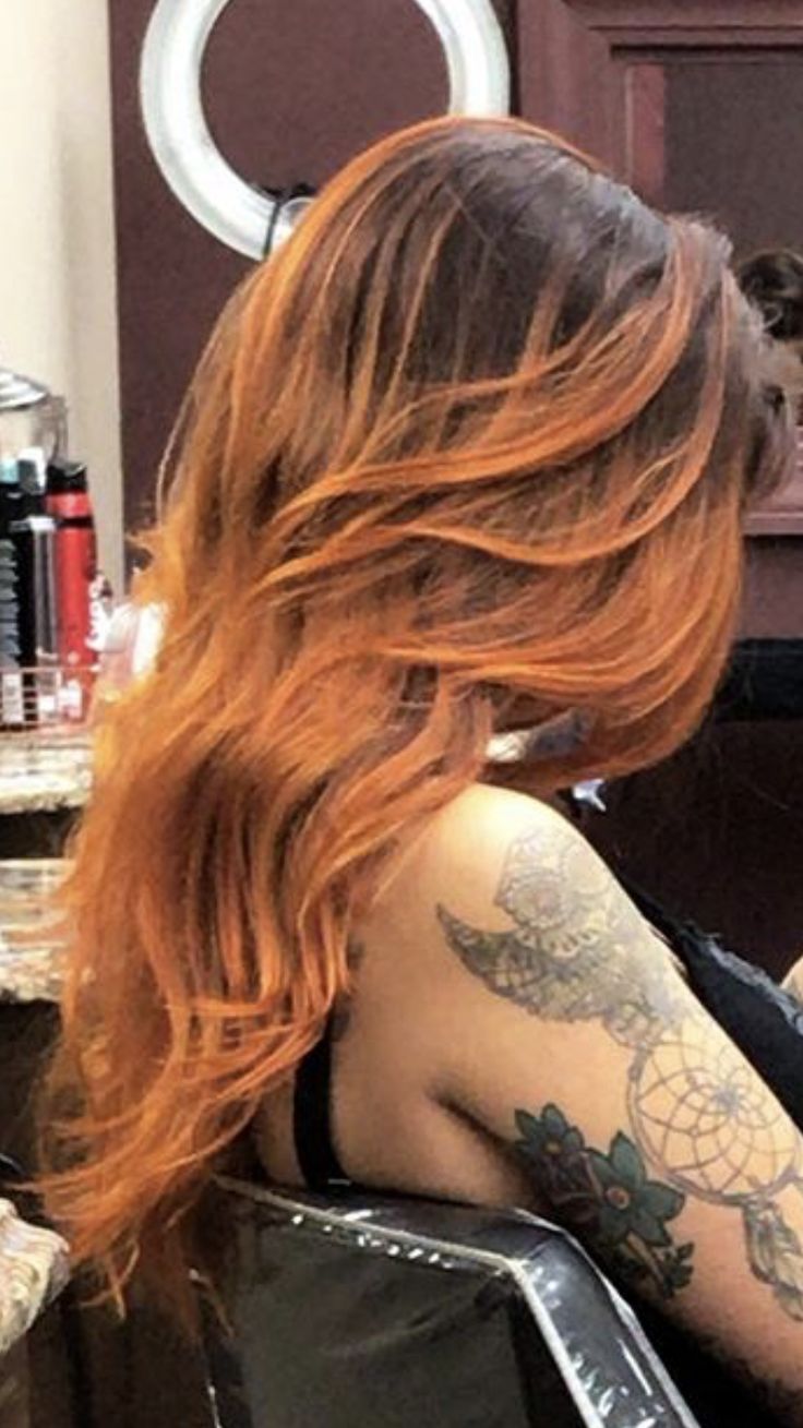 Ginger hair ombré balayage dark root orange blend hair Dark Roots With Ginger Hair, Redhead Ombre Hair, Dark Roots Hair Ideas, Brown With Ginger Balayage, Brown Hair With Orange Balayage, Dark To Ginger Hair, Brown And Ginger Ombre, Orange Over Brown Hair, Dark Root Ginger Balayage