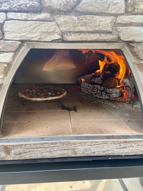 MAXIMUS ARENA MOBILE PIZZA OVEN RED - Authentic Pizza Ovens Wood Fire Oven, Mobile Pizza Oven, Fire Oven, Authentic Pizza, Portable Pizza Oven, Camping Friends, Ceramic Baking Dish, Fire Food, Stone Facade