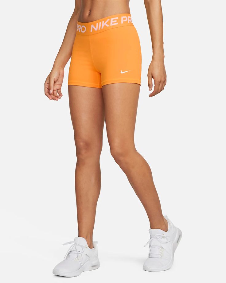 Cute Nike Pros, Gymnastics For Beginners, Cute Nike Outfits, Cute Workout Outfits, Nike Pro Women, Nike Pro Shorts, Shorts Nike, Workout Aesthetic