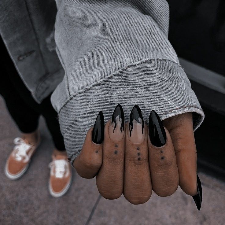 French Tip Nails Long White, Edgy Simple Nails, Edgy Almond Nails Designs, Matt Black Almond Nails, Black Gothic Nail Designs, Black Nails Inspo Coffin, Black Shirt Nail Designs, Black Rock Nails, Nickelback Nails