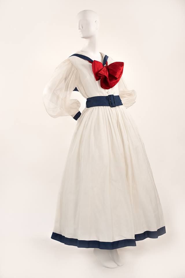 Norman Norell, sailor dress, spring 1968. 50s Sailor Dress, Victorian Sailor Dress, Sailor Dress Women, Sailor Clothes, Motif Soutache, Vintage Sailor Dress, Norman Norell, Sailor Outfit, Fleet Week