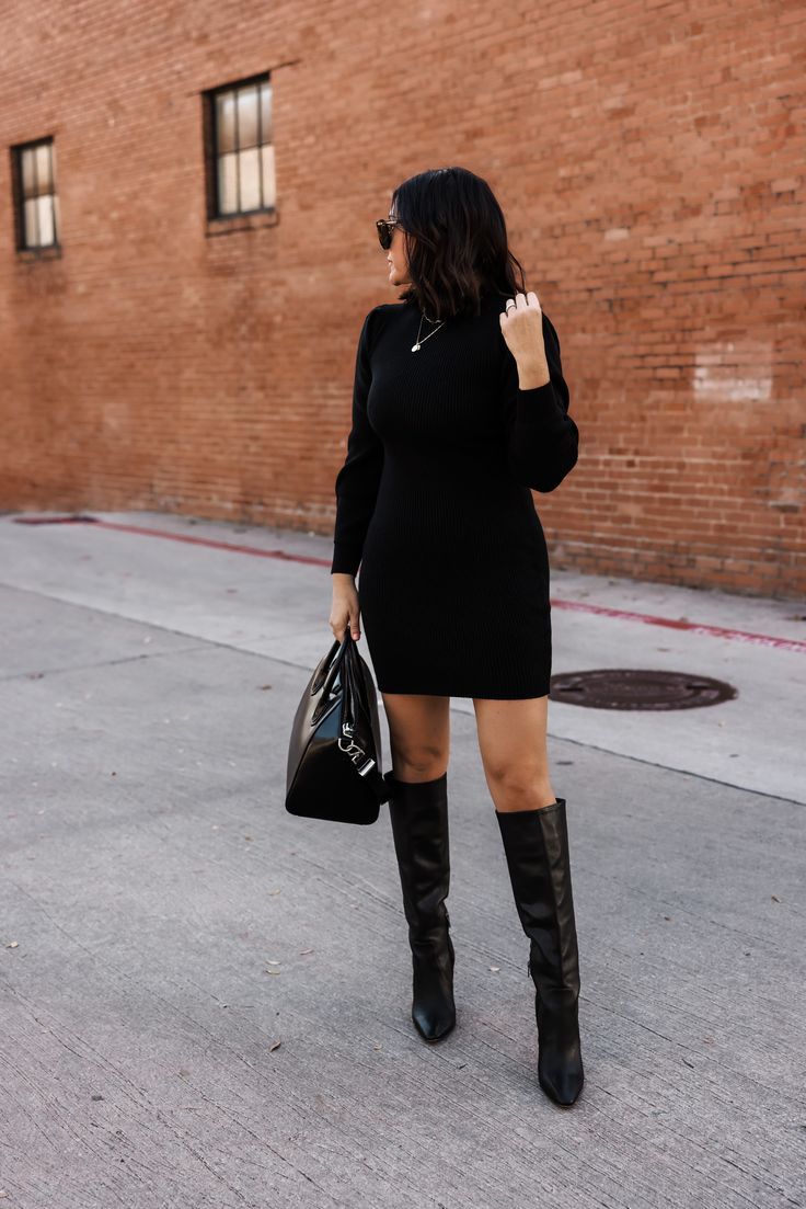 Belted Sweater Dress Outfit, Black Sweater Dress With Boots, Short Sweater Dress Outfit, Transition To Fall Outfits, Long Dress With Boots, Black Dress Outfit Winter, Long Sweater Dresses, Sweater Dress With Boots, Black Sweater Dress Outfit