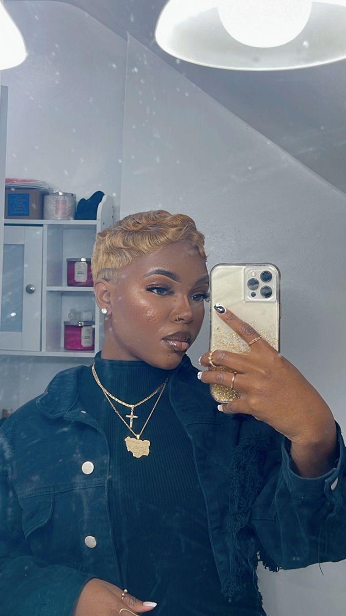 Blonde And Black Pixie Hair, Perm Short Hair Black Women, Platinum Hair Color For Black Women, Blonde Short Pixie Haircut Black Women, Pixie Haircut For Black Women 4c, Fall Pixie Hair Color Black Women, Pixie Haircut For Black Women Blonde, Blonde Short Cut For Black Women, Honey Blonde Finger Waves