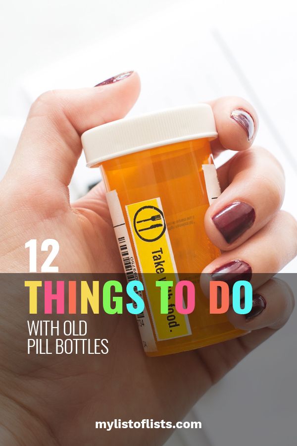 Uses For Pill Bottles Reuse, Crafts From Pill Bottles, How To Reuse Pill Bottles, Repurposed Medicine Bottles, Old Medicine Bottles Decor, What To Do With Medicine Bottles, Things To Do With Pill Bottles, Pill Bottle Repurpose, Pill Bottle Reuse