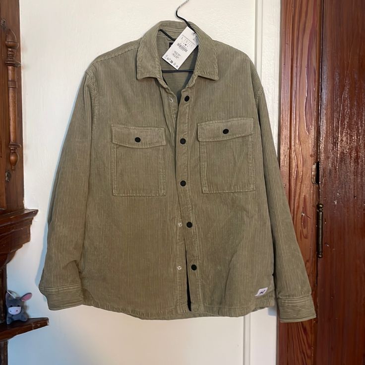 This Is In Perfect Condition With Tags. Usa L Green Comfy Jacket That Is Perfect For Fall Casual Shacket With Corduroy Collar, Casual Corduroy Utility Jacket For Work, Relaxed Fit Corduroy Outerwear With Long Sleeves, Casual Long Sleeve Corduroy Outerwear, Zara Button-up Utility Jacket For Winter, Spring Corduroy Utility Jacket With Long Sleeves, Spring Corduroy Button-up Utility Jacket, Casual Spring Utility Jacket With Corduroy Collar, Corduroy Utility Jacket With Long Sleeves For Spring