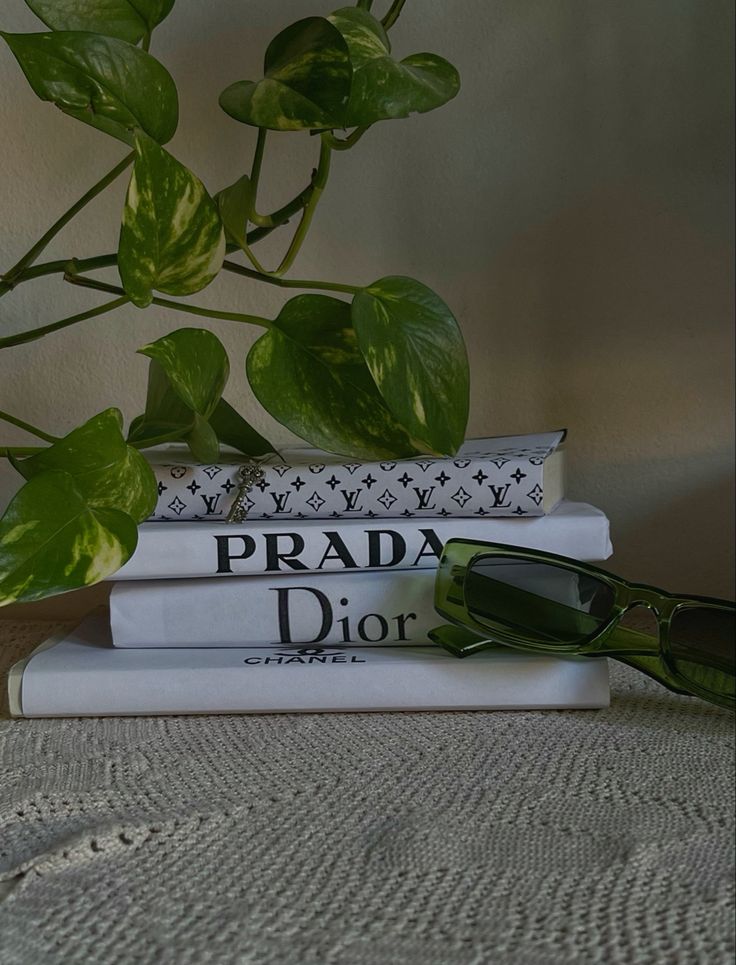 Books Prada Green Aesthetic, Green Asthetic Pictures, Iris Aesthetic, Mint Aesthetic, Green Marketing, Chanel Aesthetic, Dior Aesthetic, Mint Green Aesthetic, Sage Green Wallpaper