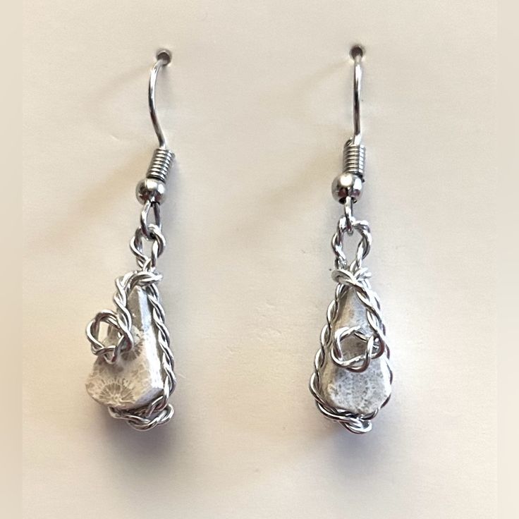 Hand-Crafted Gorgeous “Silver Stone” Women’s Drop Earrings. Perfect Earrings For Any Ensemble! Silver Bead Earrings, Anthropologie Earrings, Daisy Studs, Witch Jewelry, Rose Quartz Earrings, Swirl Earrings, Goth Jewelry, Dangle Hoop Earrings, Tassel Jewelry