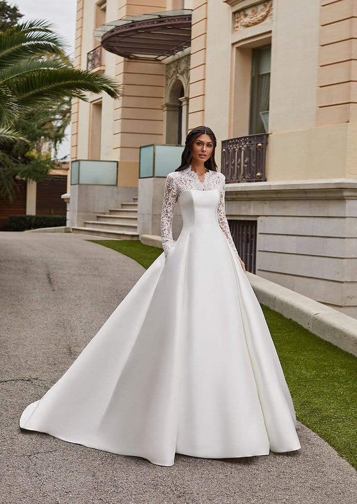 Pronovias Wedding Dress Pronovias: Jory Mikado Silk, Pronovias Wedding Dress, Elegant Minimalism, Wedding Dresses Princess Ballgown, Classy Wedding Dress, Fancy Wedding Dresses, Couture Wedding Gowns, White Wedding Dress, Dream Wedding Ideas Dresses