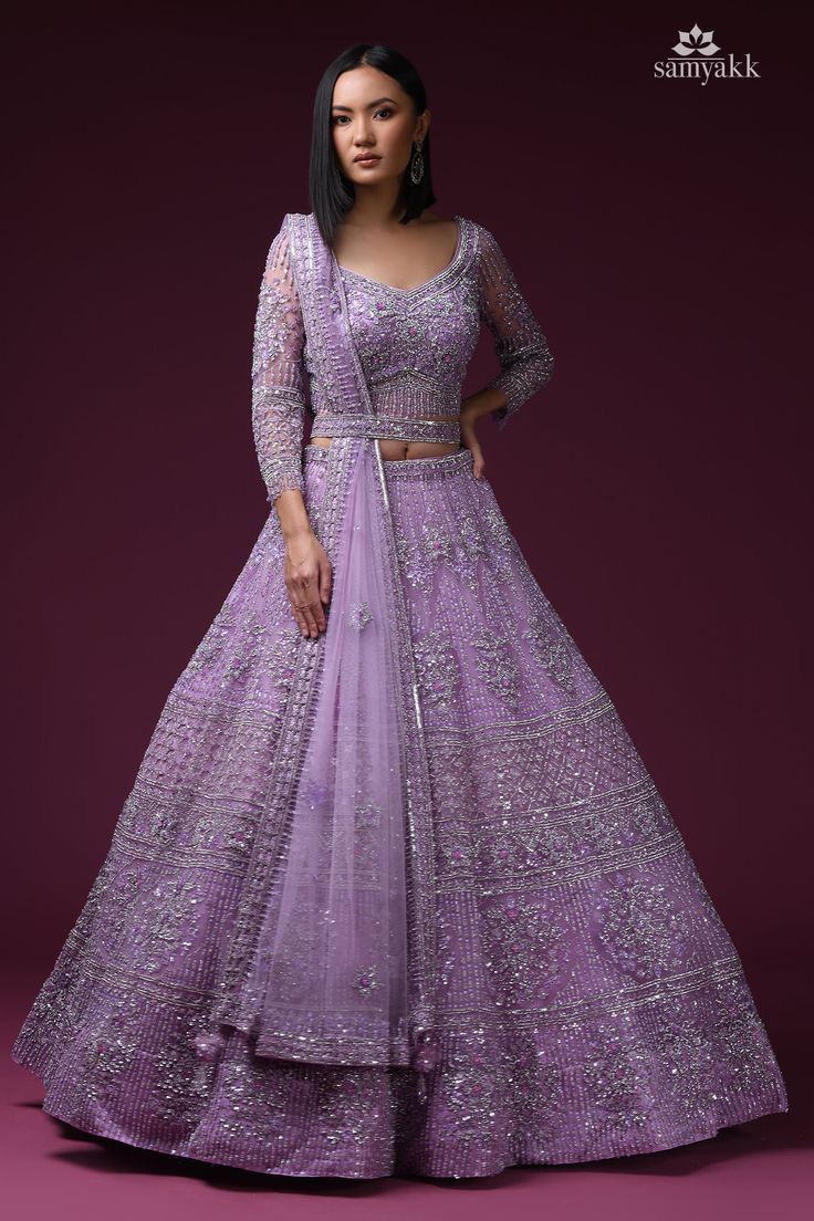 Lilac Lehngas, Lavender Color Lehenga Bridal, Lavender Lehanga Combinations, Lavender Bridal Lengha, Sweet 16 Lenghas, Lavendar Lehenga Designs, Light Purple Lengha, Lavender Lehenga Bridal, Prom Lengha