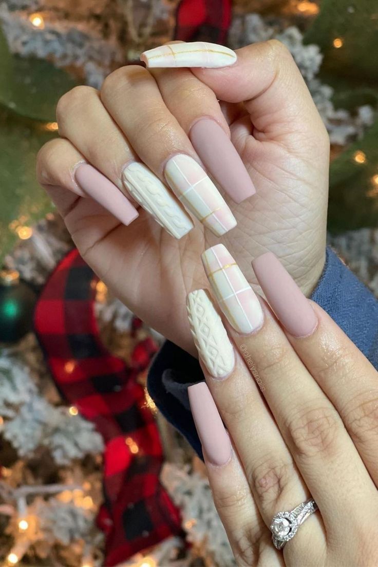 pink matte sweater nails Nails Coffin 2023, Nail Art 2023, Christmas Sweater Nails, Neutral Sweater, Plaid Nails, Winter Nails Acrylic, Sweater Nails, Classy Acrylic Nails, Trendy Nail