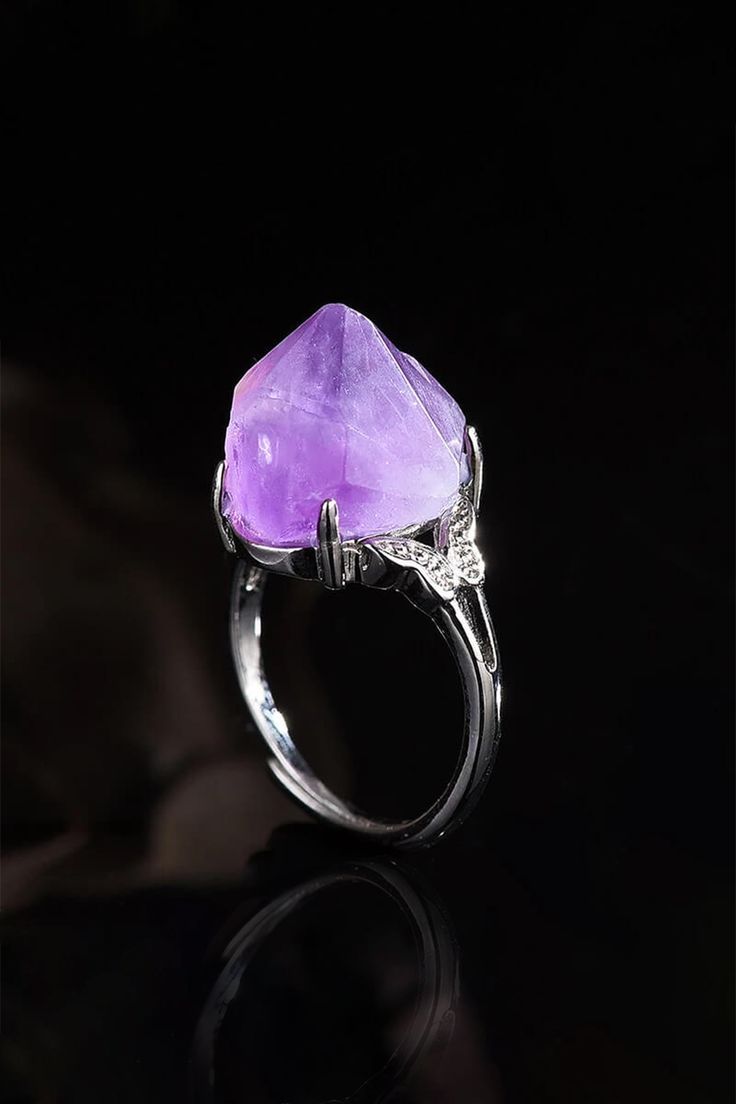 This ring is absolutely stunning. It comes in shades of lavender and purple and the raw druzy sparkles with your every move. Amethyst is a meditative and calming stone which works in the emotional, spiritual, and physical planes to provide calm, balance, patience, and peace. Amethyst Crystal Ring, Jewelry Men, Calming Stones, Ring Fashion, Crystal Ring, Purple Crystals, Crystal Stone, Crystal Gifts, Crystal Rings