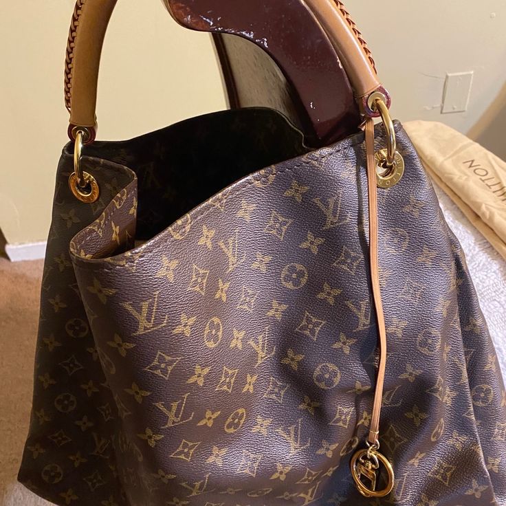 Louis Vuitton Mm/Receipt Artsy Mm Handle Authentic Very Good Condition Comes With Dust Bag Beautiful Lv Bag Elegant Monogram Canvas Bag For Errands, Monogram Canvas Shoulder Bag With Gold-tone Hardware For Errands, Louis Vuitton Mm, Boot Jewelry, Vuitton Bag, Lv Bag, Louis Vuitton Monogram, Louis Vuitton Bag, Limited Time