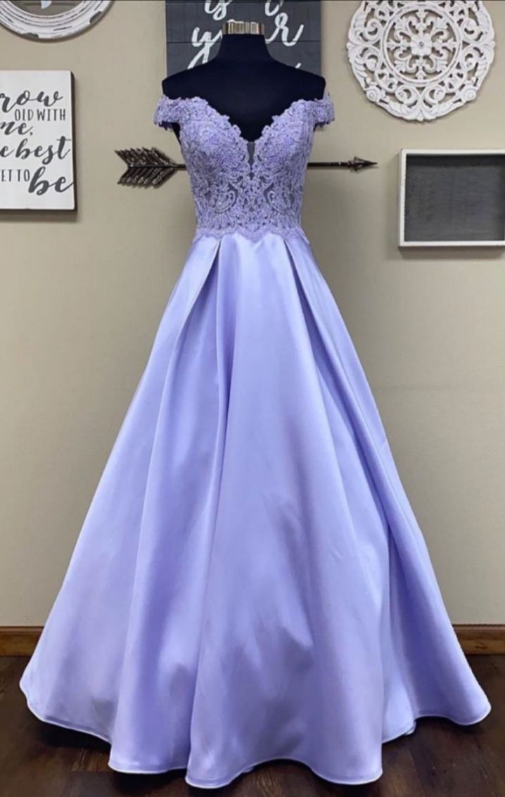 Formal Dress Purple, Prom Dress Off Shoulder, Purple Dresses Formal, Purple Formal Dress, Marine Uniform, فستان سهرة, Pageant Dress, Lace Evening Dresses, Purple Lace