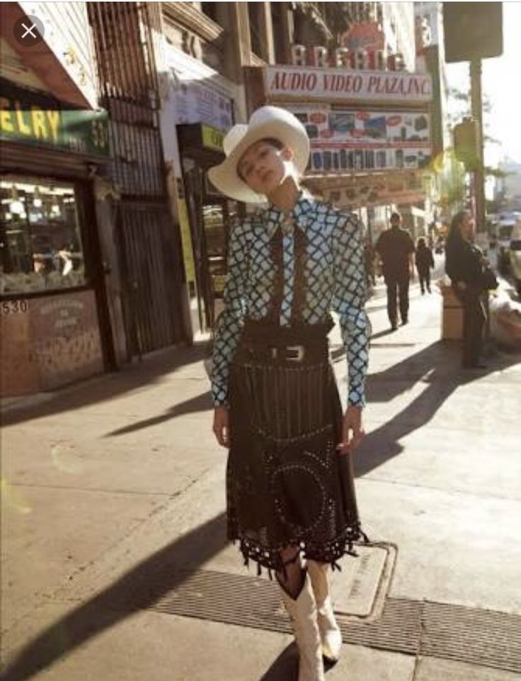 Styling Camilla Akrans, Japan April, Valery Kaufman, Cowgirl Couture, Cowboy Chic, Midnight Cowboy, Urban Cowgirl, Cowboy Aesthetic, Magazine Vogue