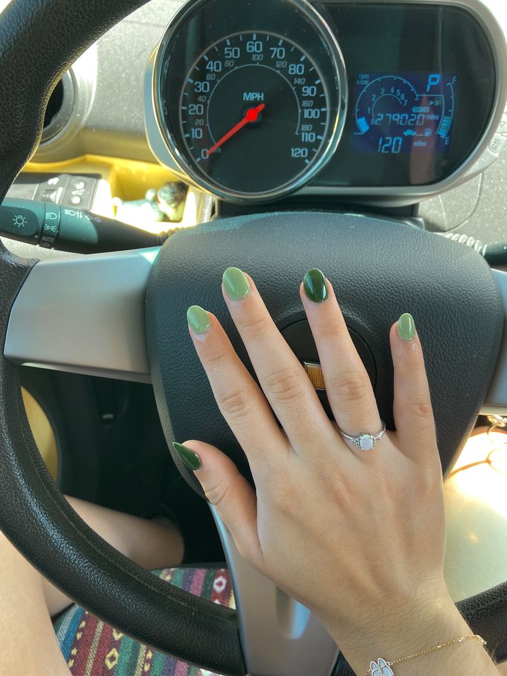 Alternating Forrest green and sage green, almond shaped nails Jade Green Dip Nails, Dip Nails Multi Color, Green Nail Dip Powder, August Nails Dip Powder, Multi Color Dip Powder Nails, Medium Dip Nails, Spring Nails Sns Dip, Nail Dip On Natural Nails, Short Nail Designs Dip Powder