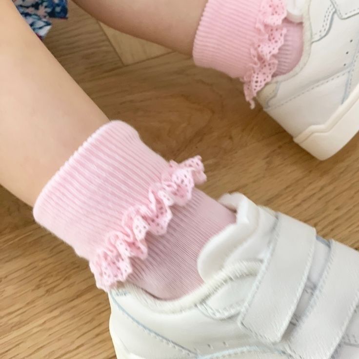 Frilly Socks, The Cardigans, Toddler Socks, Foto Ideas Instagram, Pink Lemonade, Pink Princess, Baby And Toddler, Pink Aesthetic, Cute Shoes