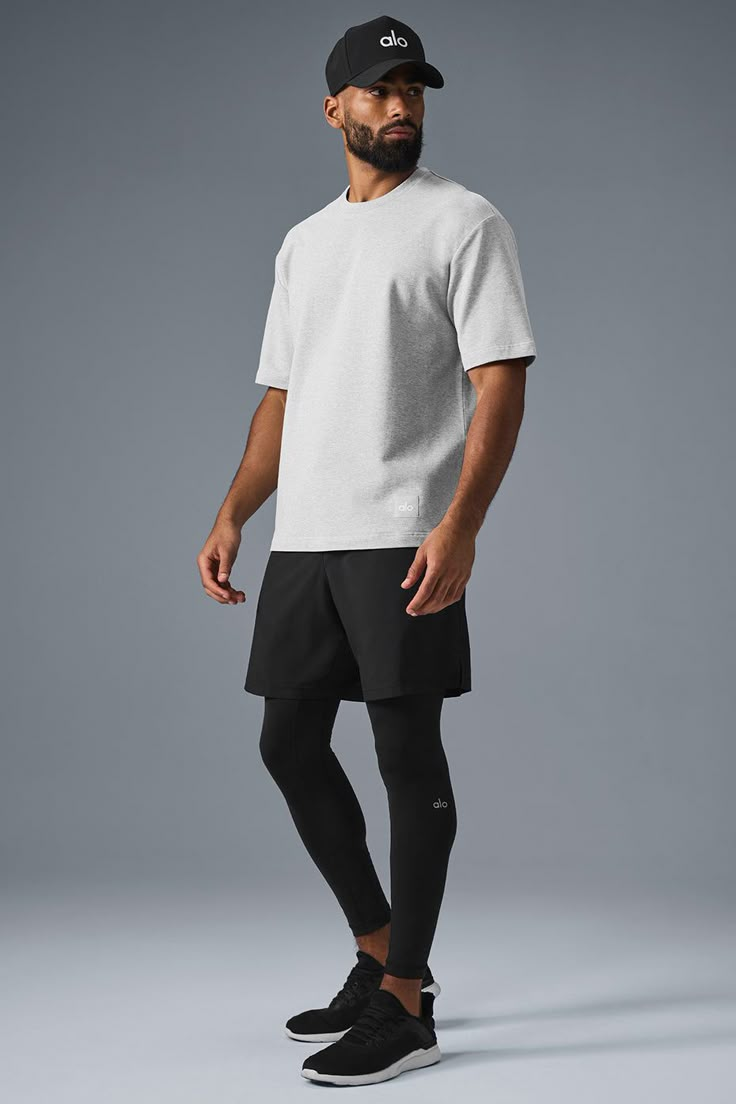 Think of the Double Take as a thicker, more substantial version of your favorite tee. The fit is a touch oversized (in a cool way, not a slouchy way) with slightly extended sleeves and a slightly extended hem. Wear it with baggy cargos, classic shorts or whenever you want to level up your look. Men’s Athletic Wear Winter, Sporty Oversized Activewear For Layering, Sporty Oversized Alo Yoga Tops, Urban Short Sleeve Workout Top, Alo Yoga Relaxed Fit Sports Top, Casual Moisture-wicking Tops By Alo Yoga, Oversized Short Sleeve Activewear For Workout, Alo Yoga Relaxed Fit Cotton Top, Casual Short Sleeve Muscle Tee With Moisture-wicking