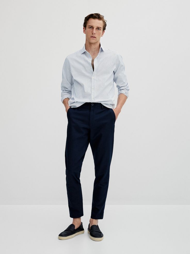 Mens Blue Slacks Outfit, Blue Slacks Outfit, Business Casual Outfits Dark, Men Business Casual Outfits, Office Outfit Men, Japanese Men Fashion, Slacks Outfit, Blue Slacks, Men Business Casual