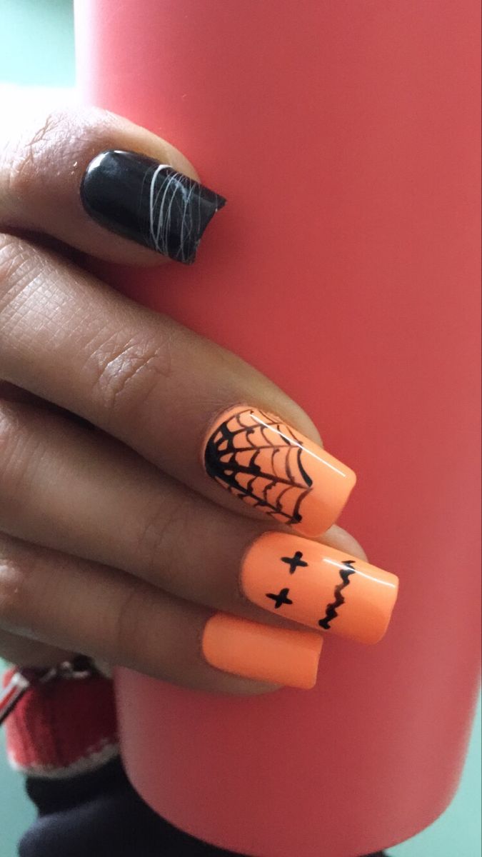 Halloween Nails Dip, Halloween Dip Nails, Halloween Dip, Holloween Nails, Gel Overlay, Subtle Nails, Fancy Nails Designs, School Nails, Dipped Nails