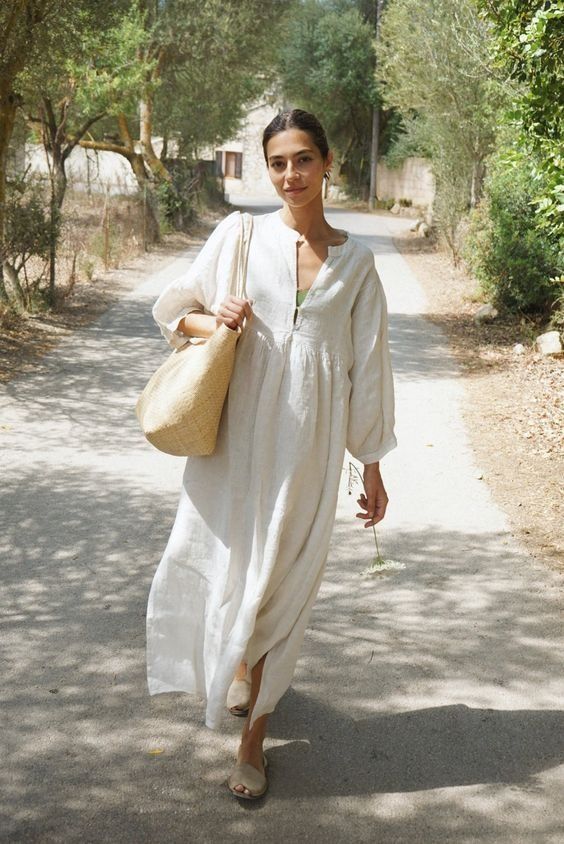 Madge Bettany Flowy Linen Dress, Summer Postpartum Outfits, Soft Romantic Outfits, Maternity Summer Outfits, Maxi Dress Sleeves, Linnen Dress, Maternity Outfits Summer, Casual Maxi Dress Outfit, Linen Dress Outfit