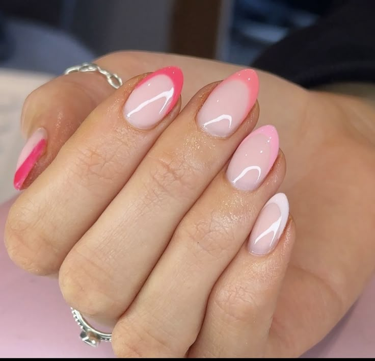 Oval Nail Ideas, Short Oval Nails, Oval Nail, Summer Nail Designs, Tropical Nails, Simple Gel Nails, Oval Nails, Manicure Y Pedicure, Fabulous Nails