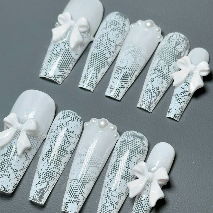 Lace Wedding Nails, Bio Nails, Lace Nail Design, White Lace Nails, Lace Nail Art, Punk Nails, Lace Nails, Colored Acrylic Nails, Accent Nails