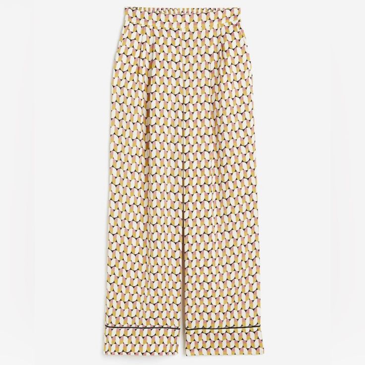 Loose-Fit Pants In Softly Draped Satin. High Waist, Covered Elastic At Back Of Waistband, Zip Fly With Concealed Hook-And-Eye Fastener, And Diagonal Side Pockets. Straight, Wide Legs With Pleats At Top. H&m High-waisted Summer Pants, H&m Loungewear Pants, H&m Wide Leg Bottoms For Workwear, H&m Pants With Elastic Waistband, H&m Trousers With Elastic Waistband, H&m Pants For Spring Loungewear, H&m Straight Pants For Summer, Chic Ankle-length Bottoms By H&m, H&m Straight Summer Pants