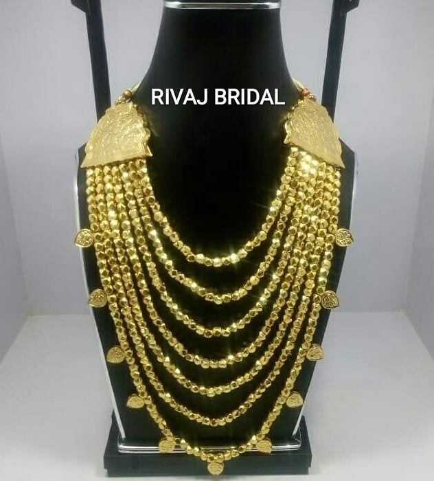 Pakistani Bridal Jewelry Gold Necklace Pakistani Bridal Jewelry, Pakistani Bridal Jewelry Gold, Pakistani Gold Jewellery Design Pakistan, Luxury Gold Bridal Necklace, Hallmarked, Luxury Traditional Brass Bridal Necklace, Pakistani Bridal Jewelry, Replica Jewelry, Beautiful Pakistani Dresses, Real Gold Jewelry