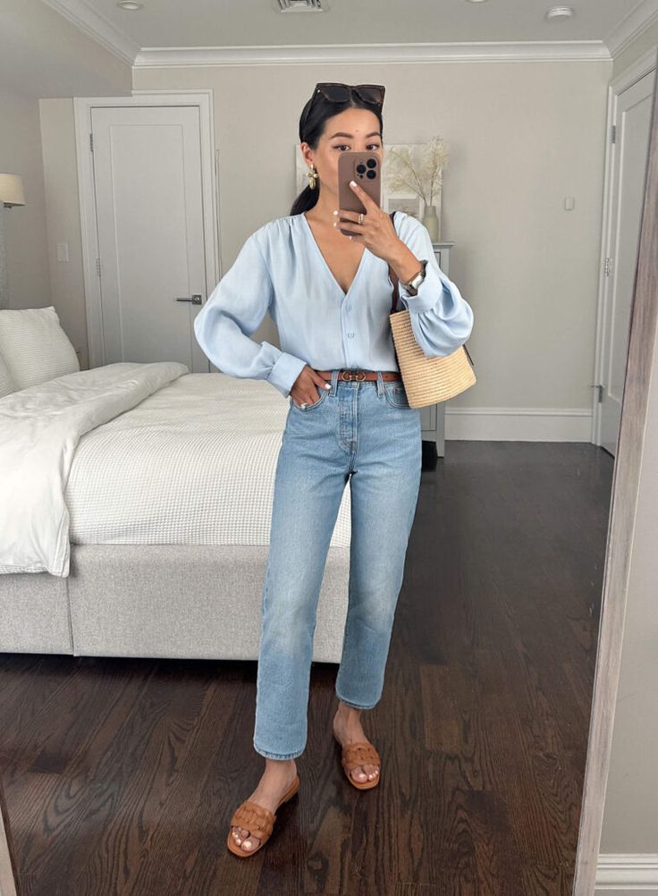 Light Wash Jeans Outfit, Levi Jeans Outfit, Light Jeans Outfit, Levi Wedgie Straight Jeans, Easter Sunday Outfit, Modest Spring Outfits, Levis Wedgie Jeans, Straight Jeans Outfit, Jeans Outfit For Work