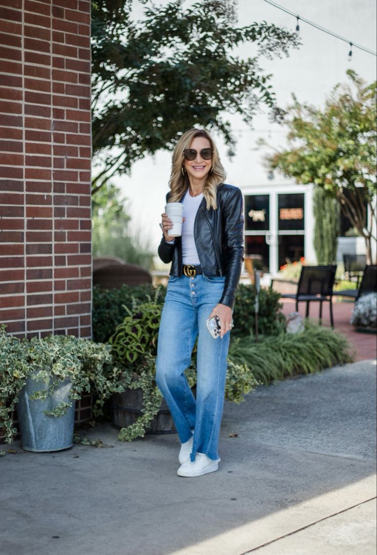 Wide Leg Jeans Jacket Outfit, Jacket And Jeans Outfit For Women, Wide Leg Jeans Leather Jacket, Moto Jacket Wide Leg Pants, Wide Leg Jeans Outfit Winter 2023, Wide Leg Jeans Outfit Casual Sneakers, Belted Leather Jacket Outfit, Leather Jacket Fall Outfit Women, Saturday Casual Outfit Winter