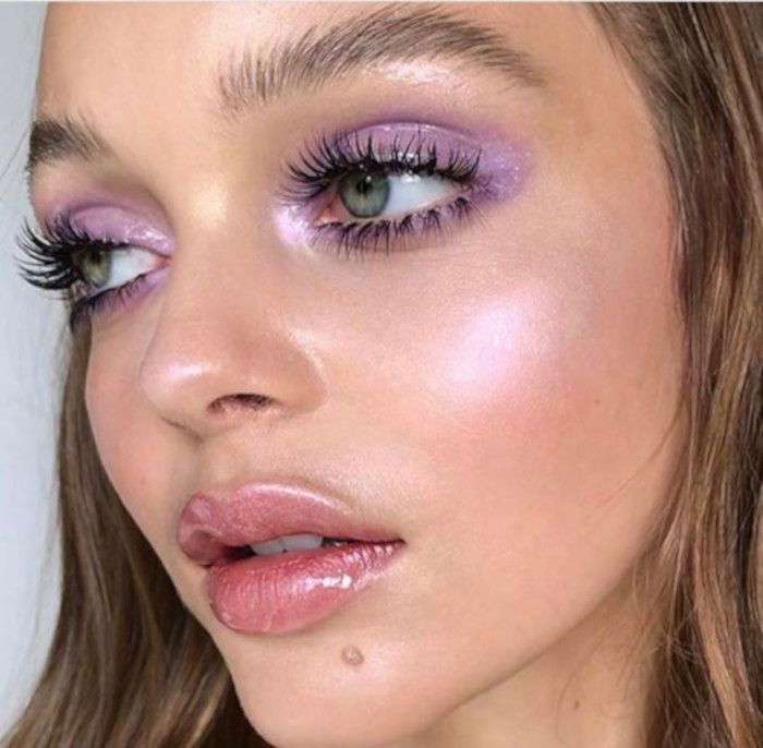 Editorial Make-up, Festival Make Up, Purple Eye Makeup, Beauty Make-up, Purple Eyeshadow, Make Up Inspo, Natural Beauty Tips, Eye Looks, Editorial Makeup