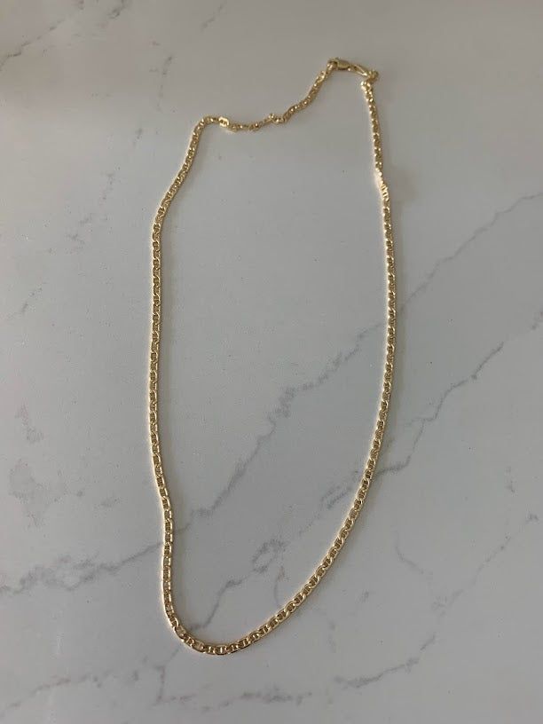 14K Yellow Gold Hollow Mariner Bevel Chain, 2.4 MM Wide, Mariner 14K Gold Chain Necklace, Real Gold, Hollow, Mariner Link Chain, Layering This beautiful Solid 14k Yellow Gold necklace can be worn as a choker, as a layering piece or stacking piece. It will add statement to your outfit. It can be combined with multiple chains of different lengths to give the messy chains look. It comes available in 14k Yellow Gold. This is real gold. ♦ Materials: 14k Yellow Gold ♦ Available colors: Yellow ♦ Neckla 14k Gold Figaro Chain Link Necklace, Gold Cuban Link Tennis Necklace, Dainty Gold Tennis Necklace For Formal Occasions, Yellow Gold Curb Chain Choker, Yellow Gold Curb Chain Choker Necklace, Gold Cuban Link Tennis Necklace For Gift, Yellow Gold Cable Chain Choker Necklace, Yellow Gold Figaro Chain Choker Necklace, 14k Gold Link Rope Chain Necklace