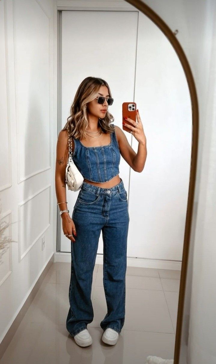 Corset And Jeans Outfit, Denim Corset Outfit, Corset And Jeans, Corset Top Outfit, Corset Outfit, Top Jeans, Top Cropped, Modest Fashion Outfits, Summer Fashion Outfits