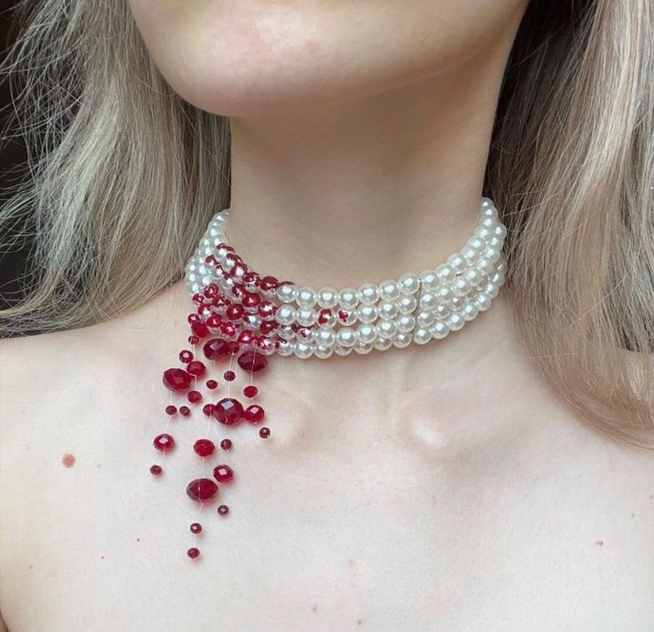 Pearl Necklace Aesthetic, Chunky Silver Jewellery, Vampire Necklace, Diy Choker, Crystal Bead Jewelry, Red Beaded Necklaces, Red Necklace, Fantasy Jewelry, Pearl Choker