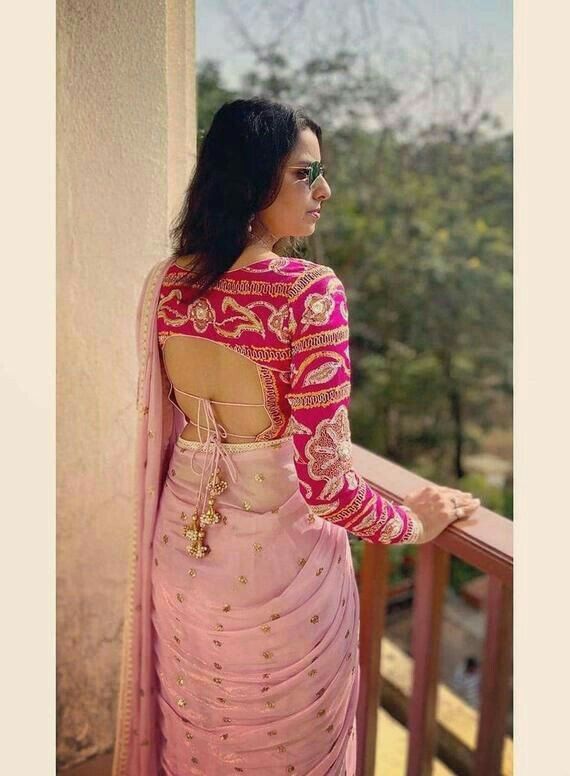 Blouse Designs Deep Neck, Deep Neck Blouse Designs, Blouse Designs Back Side, Blouse Designs For Lehenga, Pink Blouse Design, Blouse Designs Back, Deep Neck Blouse, Full Sleeves Blouse Designs, Neck Blouse Designs