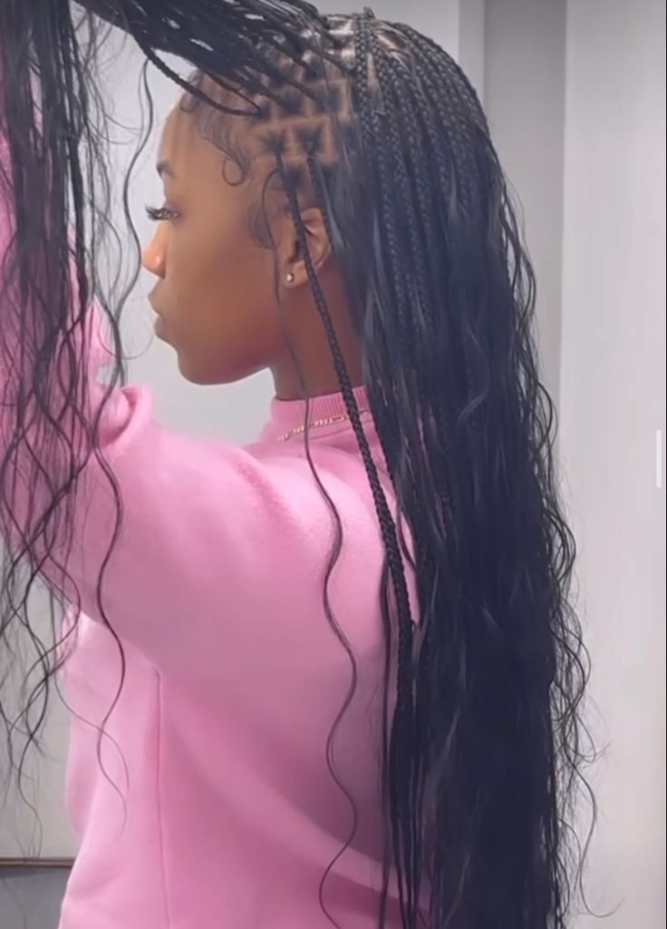 Greece Hairstyles Black Women, Body Wave Knotless Braids, Mini Goddess Braids, Human Hair Goddess Braids, Pic And Drop Braids, Small Braids With Curls, Body Wave Braids, Braids With Wavy Ends, Human Hair Braids