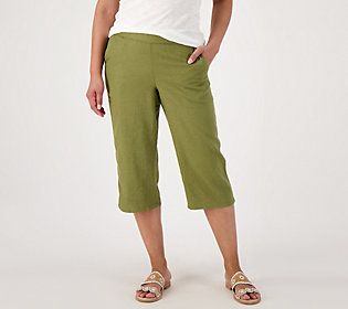 A versatile piece you'll heavily rely on this season, this woven capri falls just below the knee with a flattering full-leg design. Keep it casual with a T-shirt and slide sandals for a look that's laid back yet polished and put-together. From Denim & Co.® Fashions. Casual Knee-length Spring Bottoms, Comfortable Cropped Leg Summer Bottoms, Comfortable Cropped Summer Bottoms, Comfortable Relaxed Fit Capris For Summer, Versatile Capri Length Pants For Summer, Summer Stretch Capris With Pull-on Style, Casual Green Knee-length Bottoms, Versatile Cropped Leg Bottoms For Summer, Comfortable Summer Capri Pants