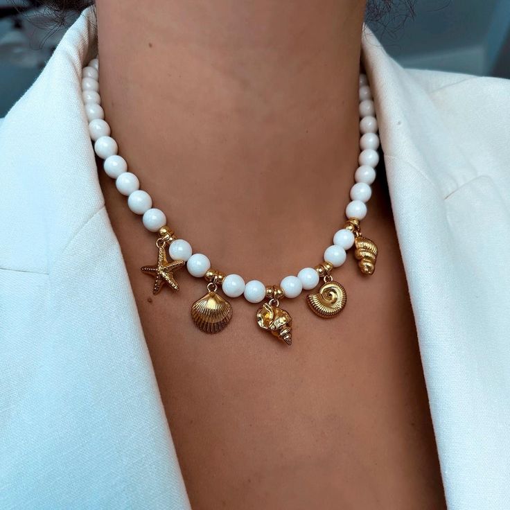 White and Gold Necklace – AVINZIA Beach Necklaces, Accessories Rings, Anklets, Gold Necklace, Necklaces, Gold, White