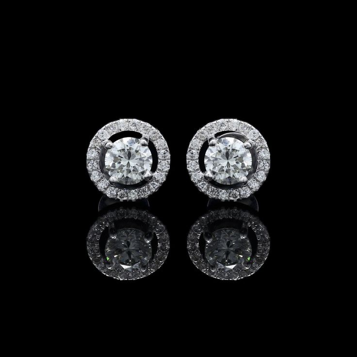 14k White Gold Round  Shape 50 Pointer Solitaire Diamond Studded Earring. Gross Weight:2.841 grams approx  Net Weight: 2.599 grams approx (includes gold weight only) Solitaire Diamond Weight: 1.01 carat Number of Pieces: 2 pcs Diamond Weight: 0.20 carat Number of Pieces: 36 Diamond : H-I  VS S1 This Earring can be  IGI Certified. Earring can be customised by increasing the size of Earring, Diamonds, grams of gold. Can be made in 18k gold, gold color can be changed to Yellow, White and Rose gold. Antique Engagement Rings Victorian, Diamond Stud Earring, White Gold Earring, Solitaire Earrings, Earring Gift, Antique Engagement, Antique Engagement Rings, Solitaire Diamond, Wedding Jewelry Earrings