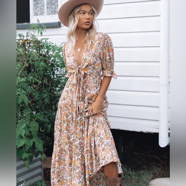 Flowy Flower Maxi Dress In Excellent Condition, Never Worn 100% Rayon Feminine Floral Print Boho Dress For Garden Party, Flowy Boho Print Dress For Spring, Spring Boho Print Flowy Dress, Spring Boho Dress With Floral Print For Garden Party, Flowy Boho Dress For Spring Garden Party, Fitted Boho Dress With Floral Print For Garden Party, Fitted Boho Dress With Boho Print For Garden Party, Feminine Boho Print Dress For Spring, Spring Boho Dress With Floral Print For Brunch