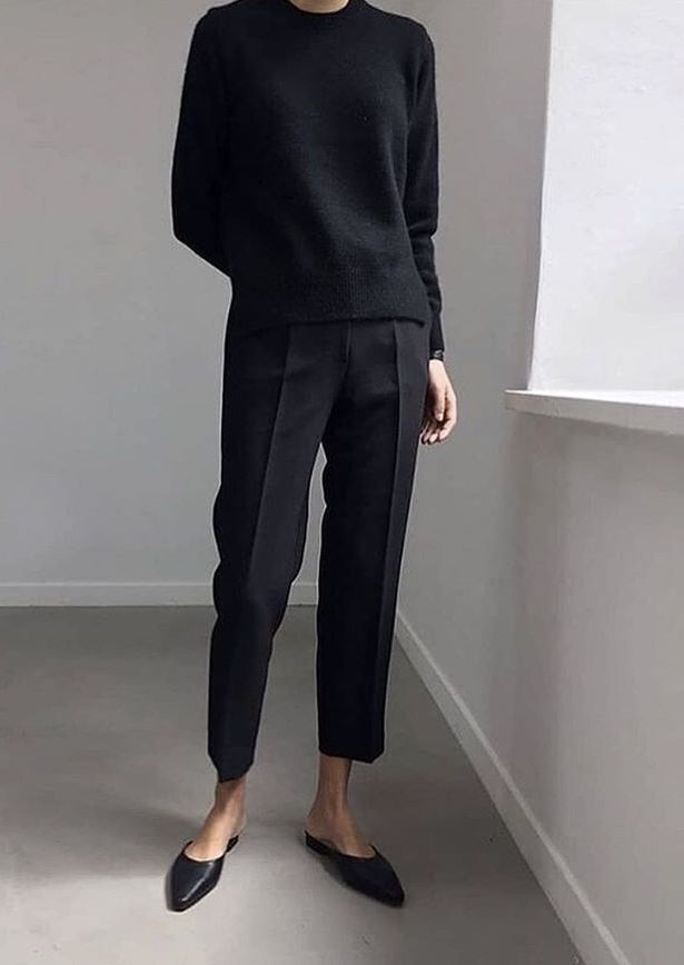 Mode Monochrome, Minimalist Moda, Mode Tips, Chique Outfits, Looks Street Style, All Black Outfit, Mode Inspo, Looks Chic, 가을 패션