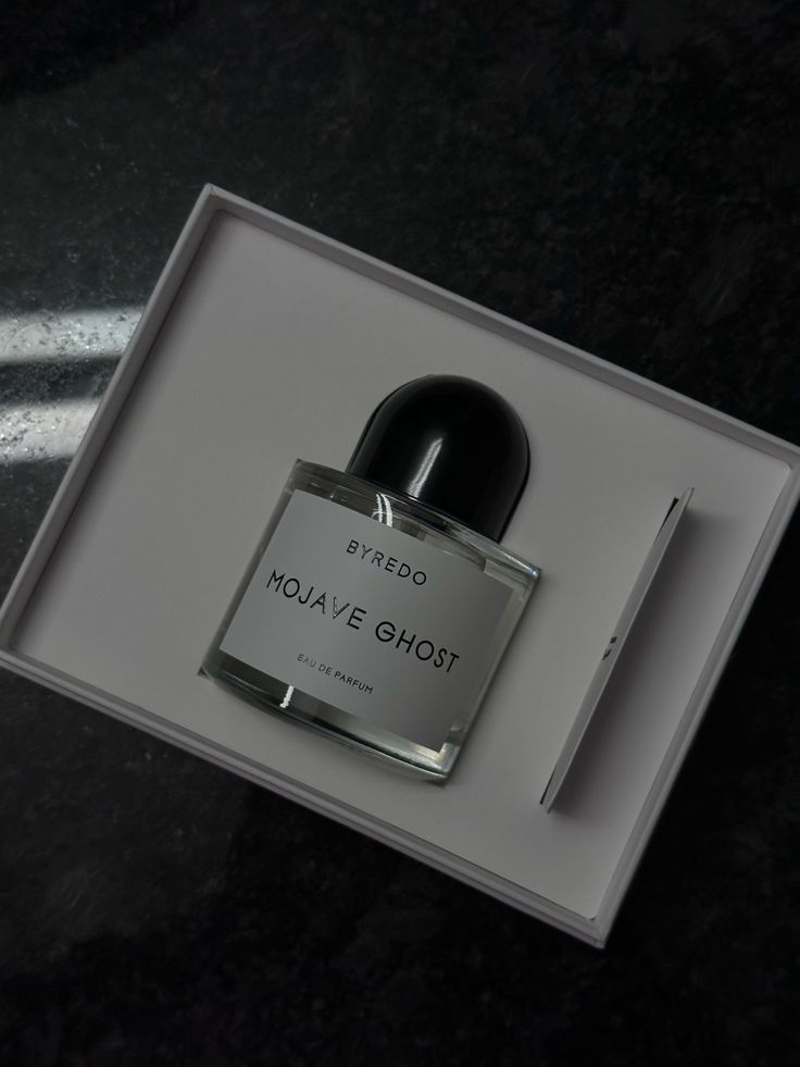 Byredo Mojave Ghost Aesthetic, Byredo Aesthetic, Mojave Ghost, Perfume Collection Fragrance, Smelling Good, Perfume Collection, Good Girl, Mecca, F U