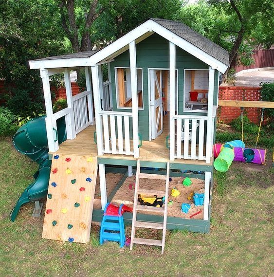 there is a small play house in the yard