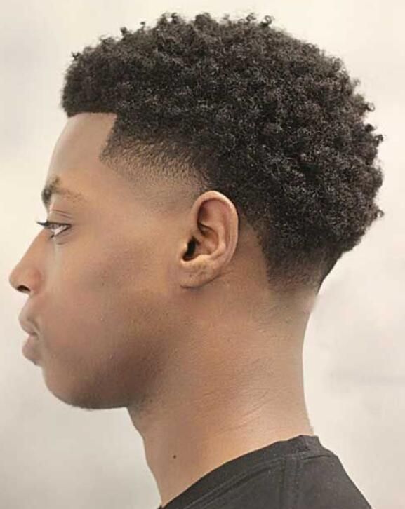 Classical African American Blowout Hair Styles Black Hair, Black Hair Weave, Afro Fade Haircut, Hair Weave Styles, Black Man Haircut Fade, Temp Fade Haircut, Blowout Haircut, Black Haircut Styles, Black Hair Styles