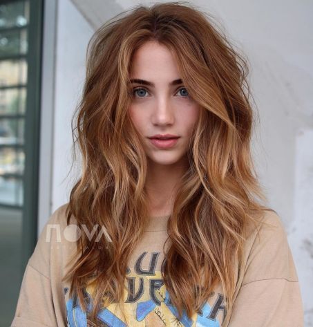 Long Wavy Shag Without Bangs Wavy Shag, Long Shag Hairstyles, Shaggy Hairstyles, No Bangs, Shaggy Long Hair, Long Shag Haircut, Long Shag, Thick Wavy Hair, Shaggy Haircuts